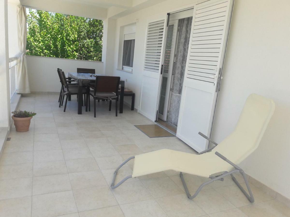 Apartman S Pogledom Ždrelac Exterior foto